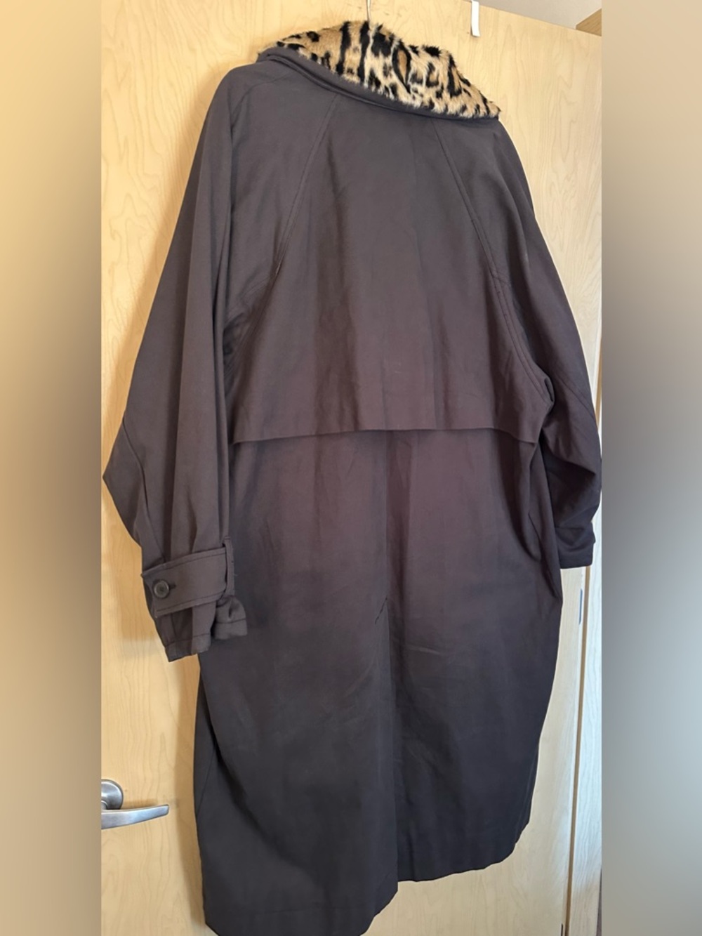 We The Free Dark Grey Trench Coat with Removable Leopard Faux Fur Collar - Picture 10 of 15